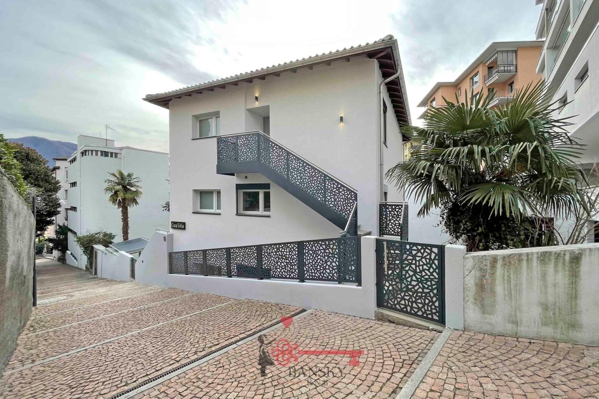 Home Sofia Room 2 - Modern Station -By Easylife Swiss Lugano Bagian luar foto