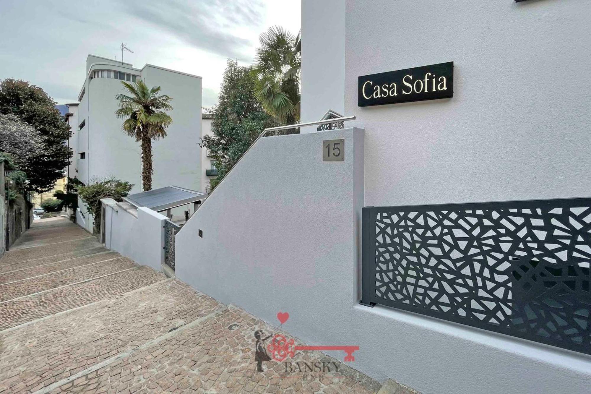Home Sofia Room 2 - Modern Station -By Easylife Swiss Lugano Bagian luar foto